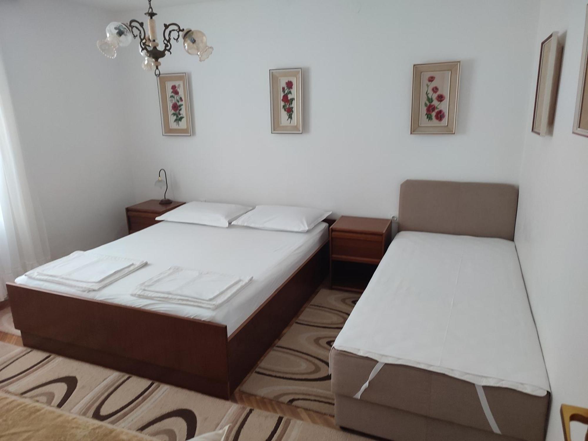 Apartments By The Sea Podaca, Makarska - 2576 Bagian luar foto