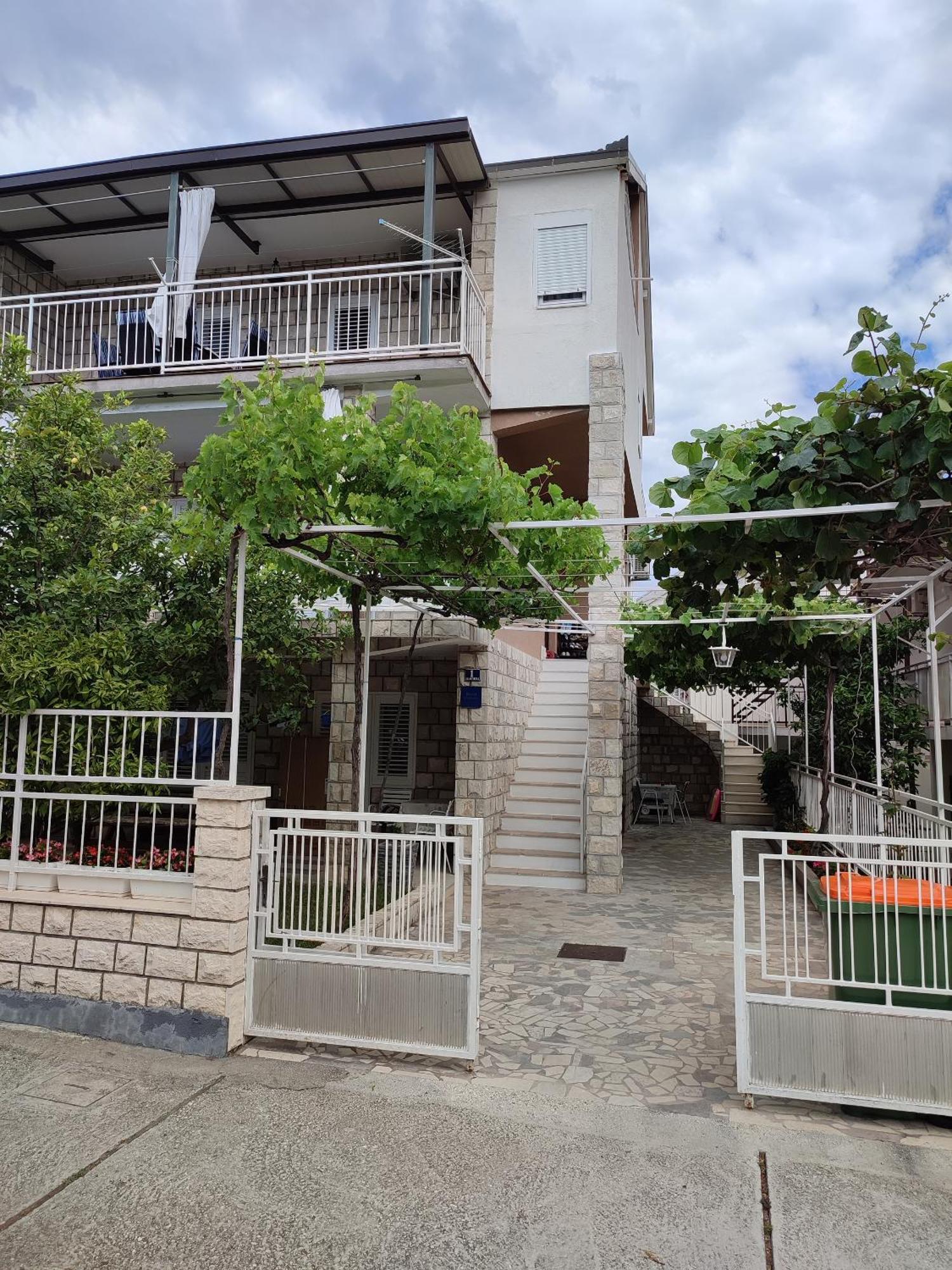 Apartments By The Sea Podaca, Makarska - 2576 Bagian luar foto